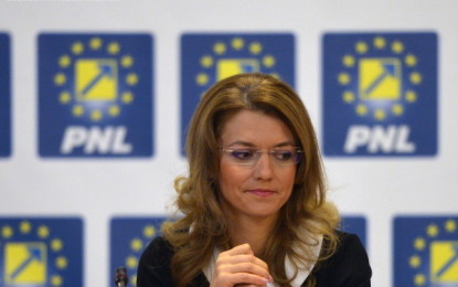 Demisii în lanţ la PNL. Alina Gorghiu şi-a depus mandatul, după eşecul răsunător în alegeri