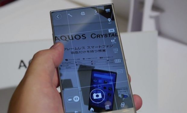 Telefonul cu cea mai subtire rama, Sharp Aquos Crystal, se lanseaza in America