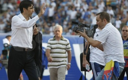 Piţi al Deşertului » Selecţionerul României s-ar fi înţeles cu Al Ittihad şi ar putea părăsi naţionala după meciul cu Grecia