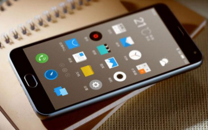 Acesta este telefonul despre care vorbeste toata lumea! 10 milioane de oameni au facut rezervare sa-l cumpere in cateva zile