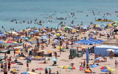 Deputații au adoptat legea privind voucherele de vacanță