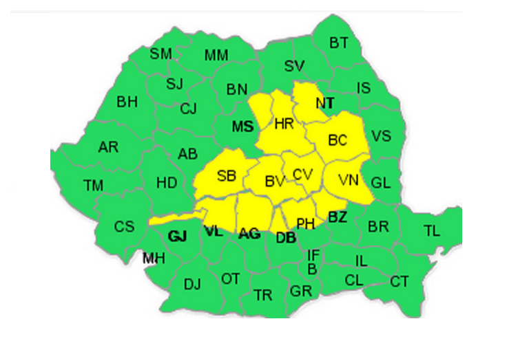 COD GALBEN de ninsori în mai multe judeţe din ţară. Strat de zăpadă de 25 de centimetri pe Vârful Omu. HARTA zonelor afectate