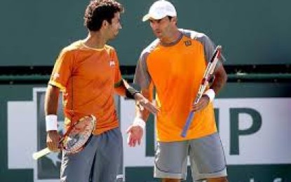 Horia Tecău şi Jean Julien Rojer s-au calificat în semifinalele Turneului Campionilor