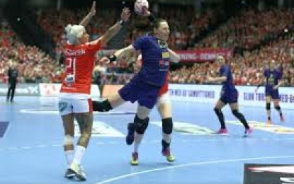 România S-A CALIFICAT în semifinalele Campionatului Mondial de handbal, după ce a învins Danemarca în prelungiri