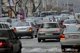 Proiect de lege: Închisoare de la 2 la 5 ani pentru cei ce modifică kilometrajul maşinilor