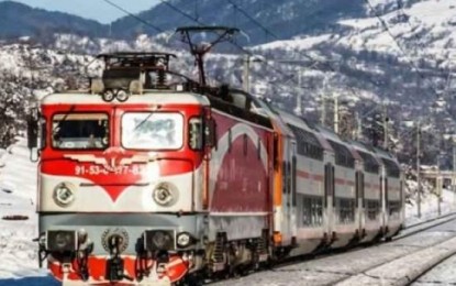 TRENURILE CIRCULĂ PE TOATE MAGISTRALELE FEROVIARE, DAR CIRCULAŢIA ESTE ADAPTATĂ LA CONDIŢII METEO NEFAVORABILE