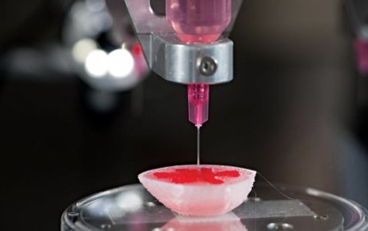Oamenii de ştiinţă au imprimat 3D şi implantat maxilare, bucăţi de muşchi şi cartilaje de ureche