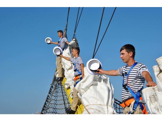 ZIUA MARINEI – Cel mai mare spectacol naval din acest an. Presedintele Klaus Iohannis asista la festivitati