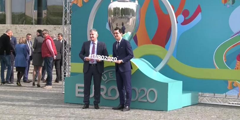 SPORT : Logo-ul Bucureştiului pentru Euro 2020 a fost lansat: Podul Basarab, element de legătură