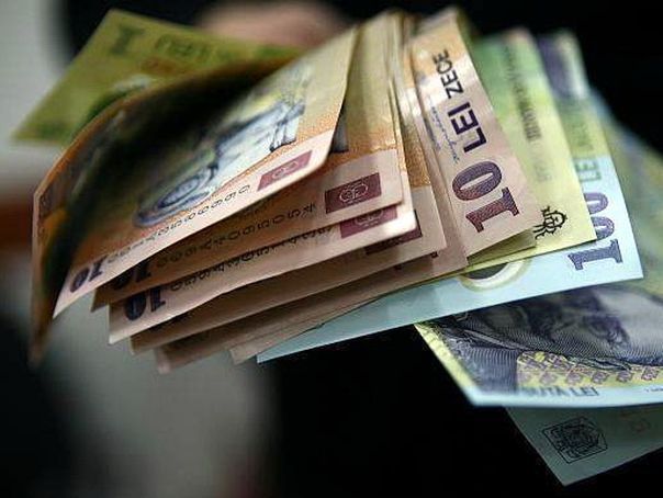 Economic : Salariile din vestul ţării vor continua să crească. Angajaţii din aproape jumătate dintre judeţele României câştigă între 1.500 şi 2.000 de lei net pe lună