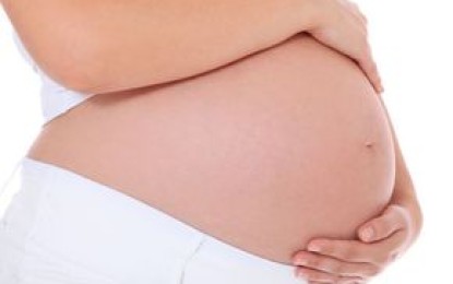 Femeile care devin mame la vârste mai înaintate trăiesc mai mult