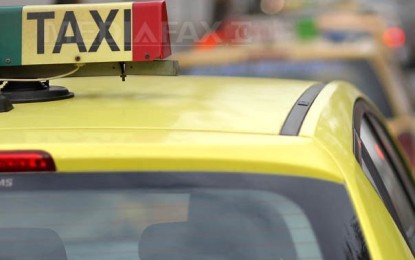 Un taximetrist din Capitală este acuzat că a tăiat frânele maşinii pe care o conducea fosta iubită