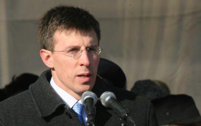 Referendumul pentru demiterea lui Dorin Chirtoacă din funcţia de primar al Chişinăului nu este valid / Chirtoacă: Socialiştii să-şi asume răspunderea şi să-şi dea demisia