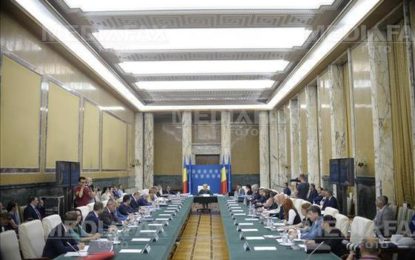 Guvernul se reuneşte azi. Se caută o soluţie privind rectificarea, care nu are avizul CSAT