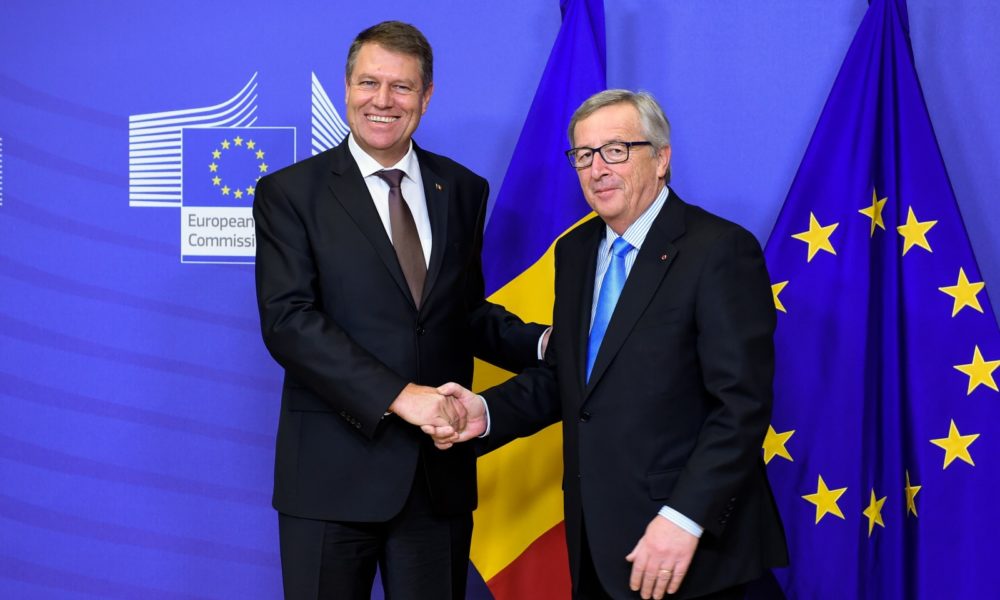 Liderii europeni s-au strâns la poza de grup. Prima parte a Summitului UE de la Sibiu s-a încheiat/ Imagini de la sosirea oficialilor/ Tusk, Juncker, Macron şi Merkel, printre liderii europeni prezenţi / UPDATE