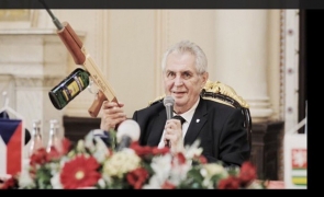 Preşedintele ceh a fost internat de urgență: Ce l-a țintuit la pat pe Milos Zeman