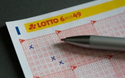 S-a câștigat marele premiu la Loto 6/49, de 2,9 milioane de euro. Unde a fost jucat biletul norocos Citeşte întreaga ştire: S-a câștigat marele premiu la Loto 6/49, de 2,9 milioane de euro. Unde a fost jucat biletul norocos