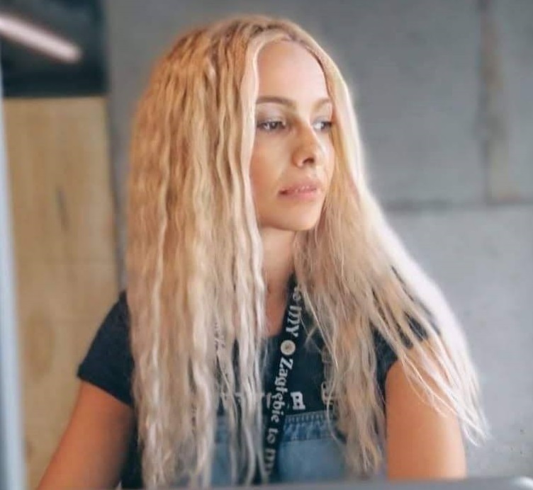 VIDEOO româncă ar fi fost martoră la tragedia tinerelor ucise de o combină în lanul de porumb, pe un câmp din Italia